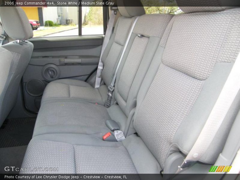 Stone White / Medium Slate Gray 2006 Jeep Commander 4x4