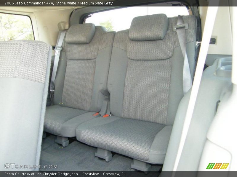 Stone White / Medium Slate Gray 2006 Jeep Commander 4x4