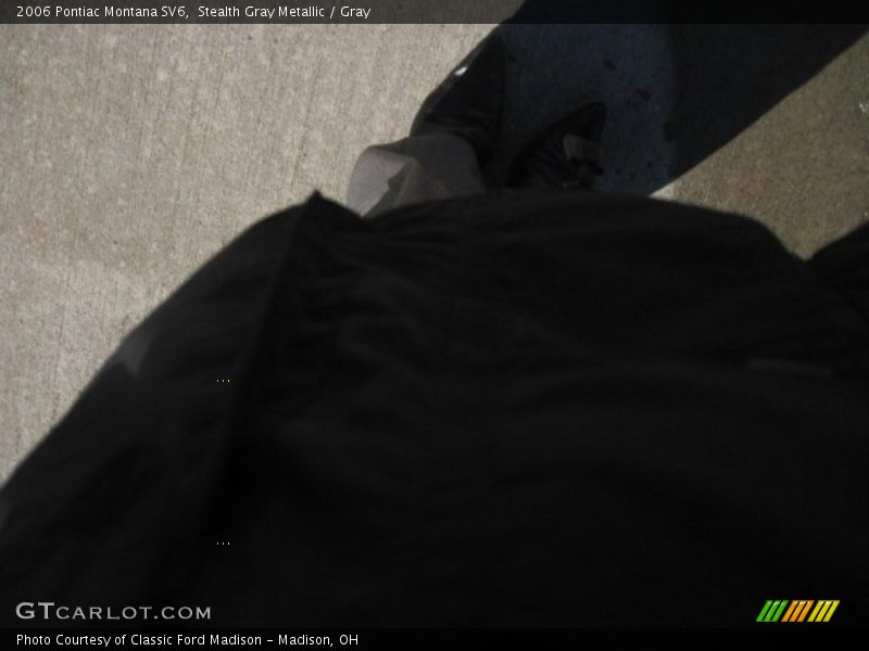 Stealth Gray Metallic / Gray 2006 Pontiac Montana SV6