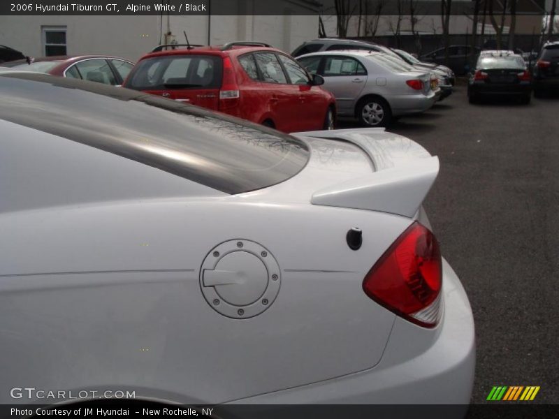 Alpine White / Black 2006 Hyundai Tiburon GT