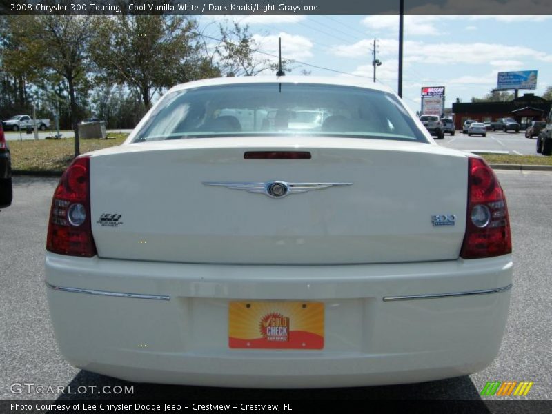Cool Vanilla White / Dark Khaki/Light Graystone 2008 Chrysler 300 Touring