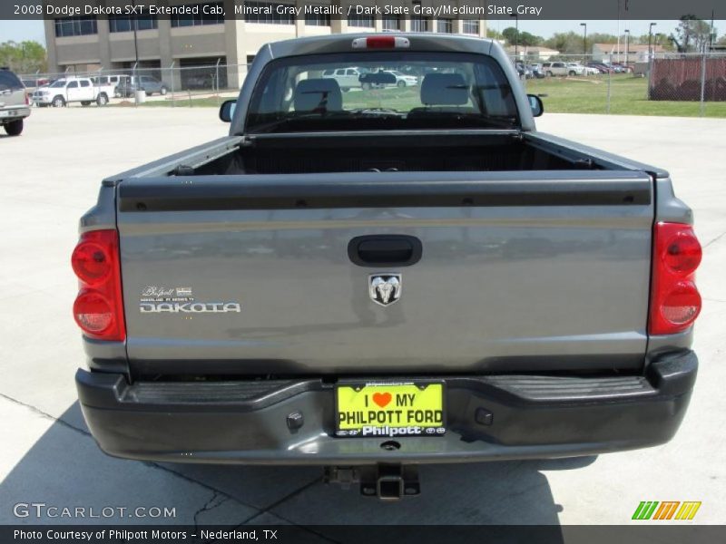Mineral Gray Metallic / Dark Slate Gray/Medium Slate Gray 2008 Dodge Dakota SXT Extended Cab