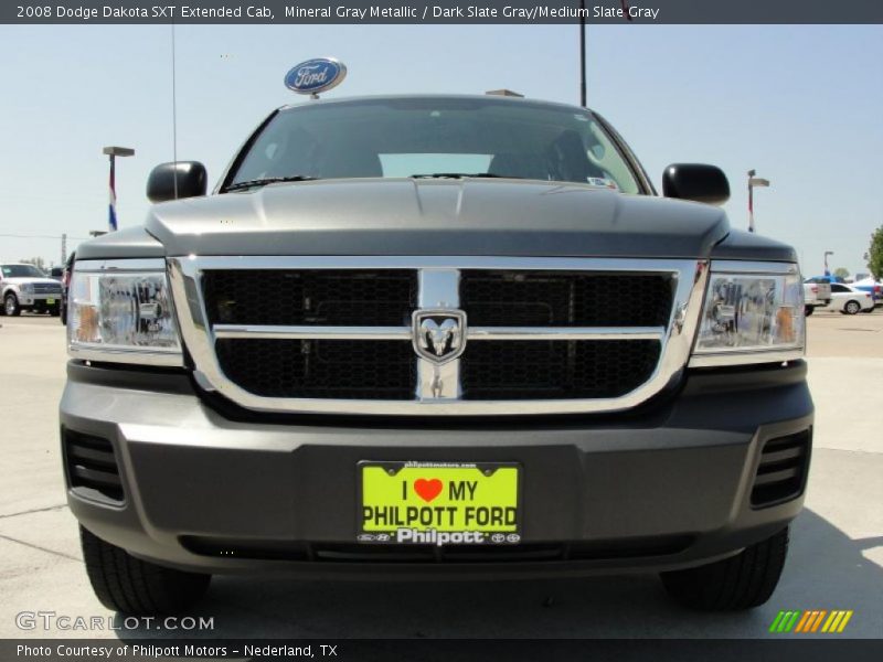 Mineral Gray Metallic / Dark Slate Gray/Medium Slate Gray 2008 Dodge Dakota SXT Extended Cab