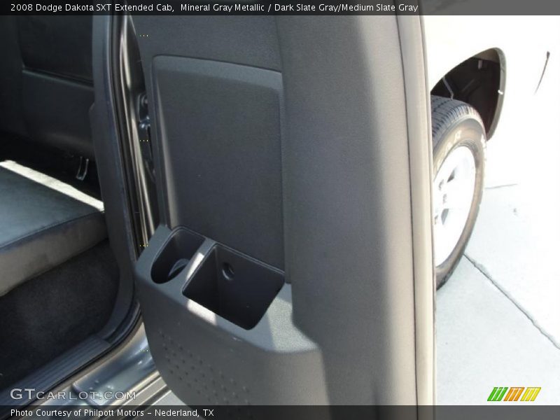 Mineral Gray Metallic / Dark Slate Gray/Medium Slate Gray 2008 Dodge Dakota SXT Extended Cab