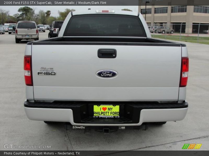 Silver Metallic / Medium/Dark Flint 2006 Ford F150 STX SuperCab