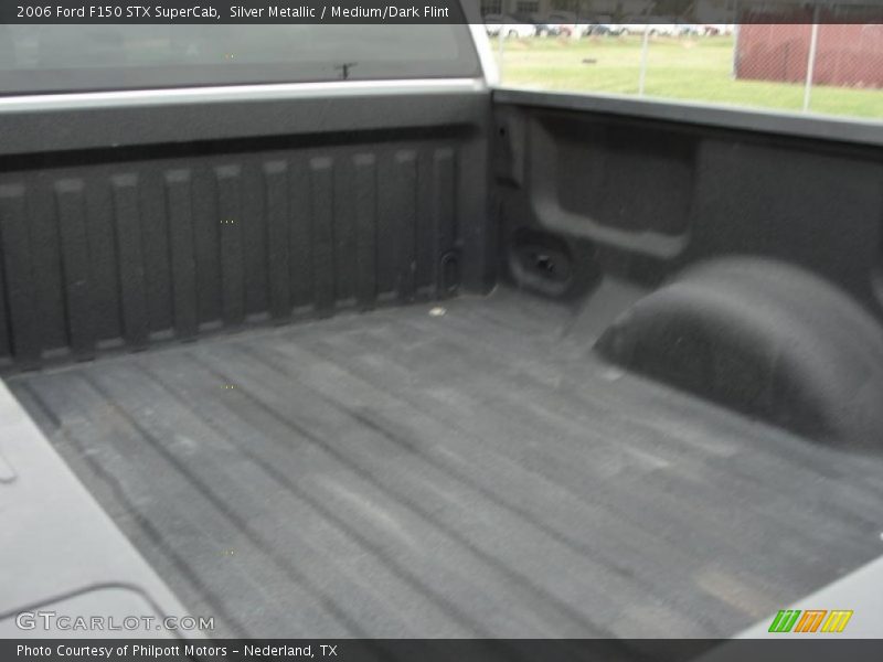 Silver Metallic / Medium/Dark Flint 2006 Ford F150 STX SuperCab