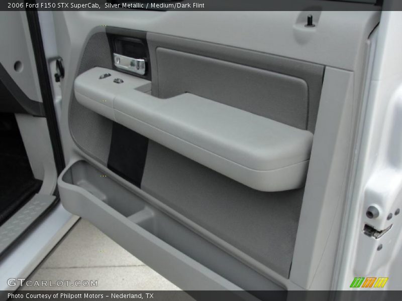 Silver Metallic / Medium/Dark Flint 2006 Ford F150 STX SuperCab