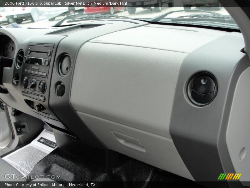 Silver Metallic / Medium/Dark Flint 2006 Ford F150 STX SuperCab