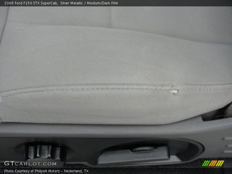 Silver Metallic / Medium/Dark Flint 2006 Ford F150 STX SuperCab