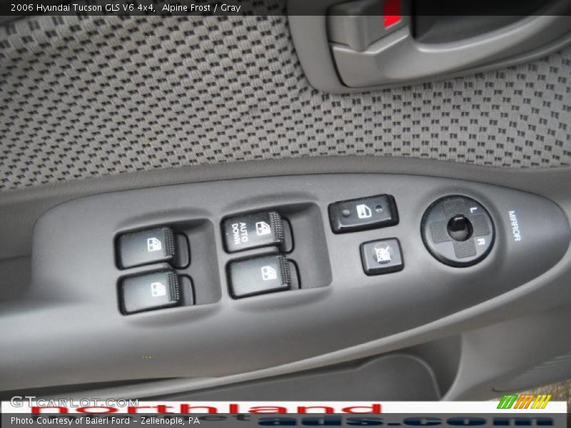 Alpine Frost / Gray 2006 Hyundai Tucson GLS V6 4x4