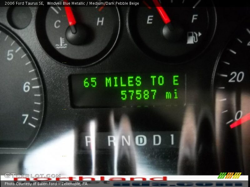 Windveil Blue Metallic / Medium/Dark Pebble Beige 2006 Ford Taurus SE