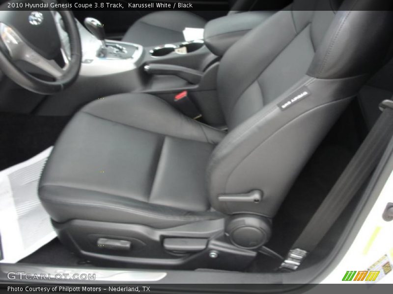 Karussell White / Black 2010 Hyundai Genesis Coupe 3.8 Track
