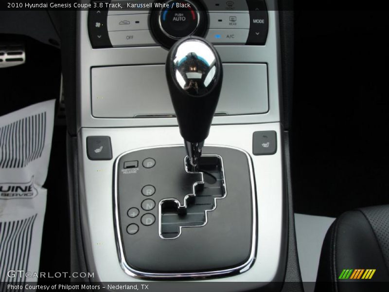 Karussell White / Black 2010 Hyundai Genesis Coupe 3.8 Track