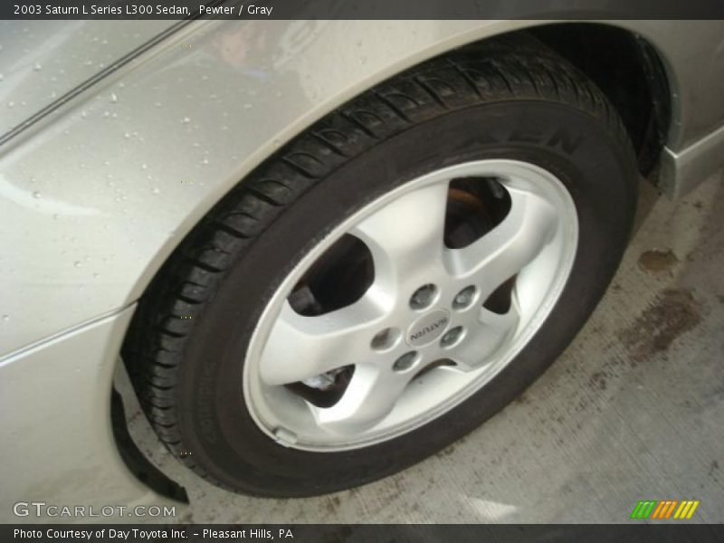 Pewter / Gray 2003 Saturn L Series L300 Sedan