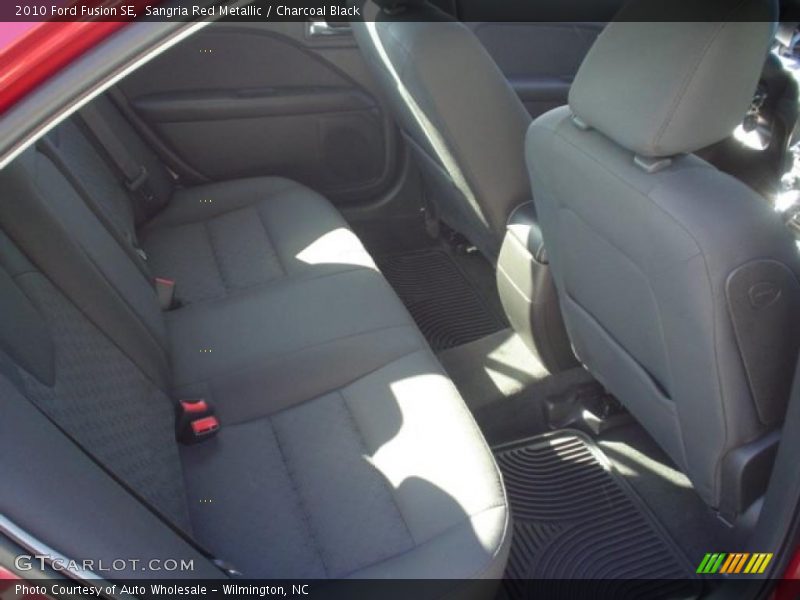 Sangria Red Metallic / Charcoal Black 2010 Ford Fusion SE