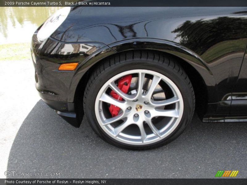 Black / Black w/Alcantara 2009 Porsche Cayenne Turbo S
