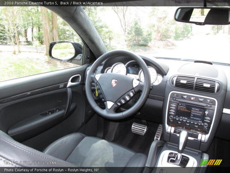 Black / Black w/Alcantara 2009 Porsche Cayenne Turbo S