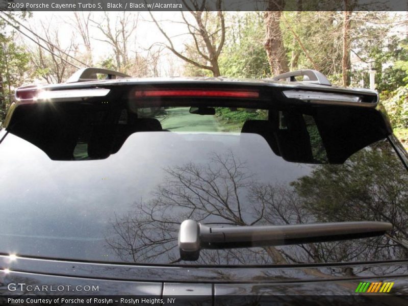 Black / Black w/Alcantara 2009 Porsche Cayenne Turbo S