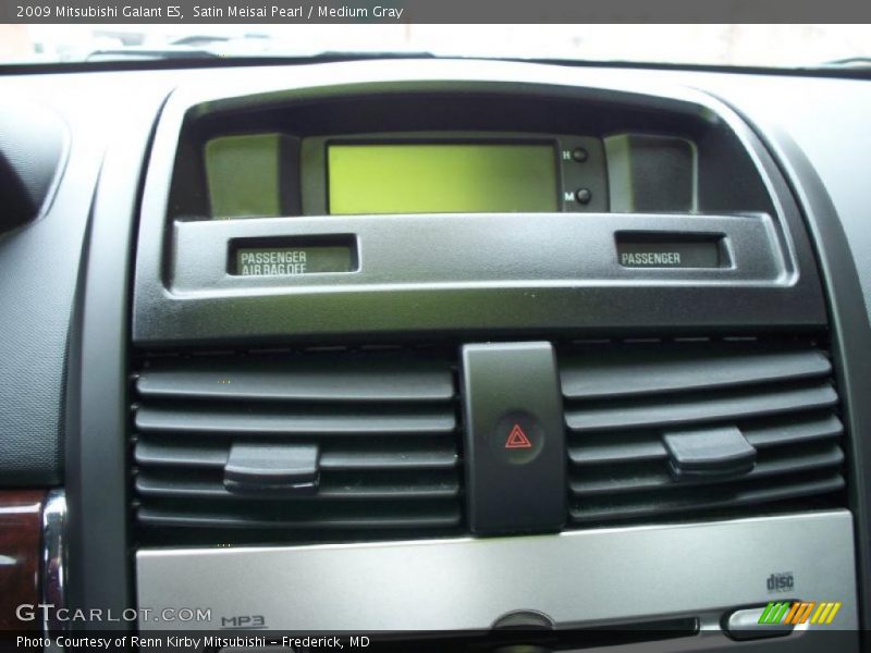 Satin Meisai Pearl / Medium Gray 2009 Mitsubishi Galant ES