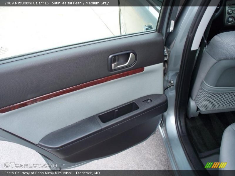 Satin Meisai Pearl / Medium Gray 2009 Mitsubishi Galant ES
