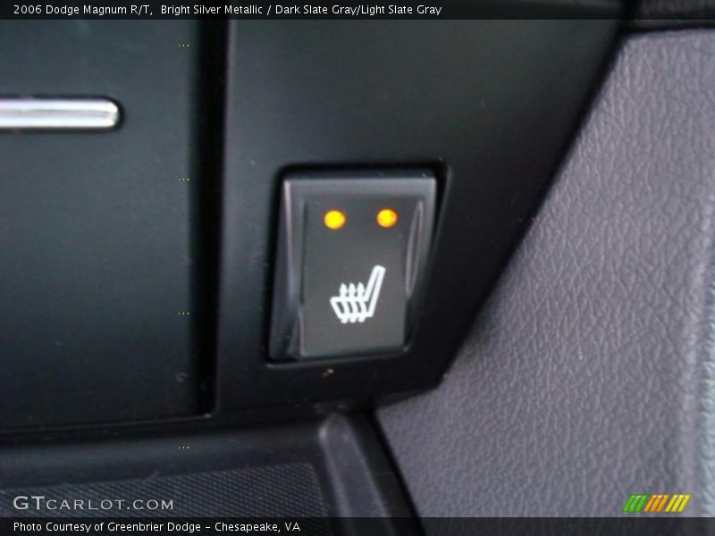 Bright Silver Metallic / Dark Slate Gray/Light Slate Gray 2006 Dodge Magnum R/T
