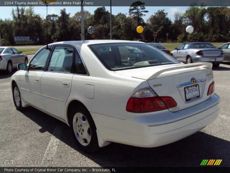 Diamond White Pearl / Ivory 2004 Toyota Avalon XL