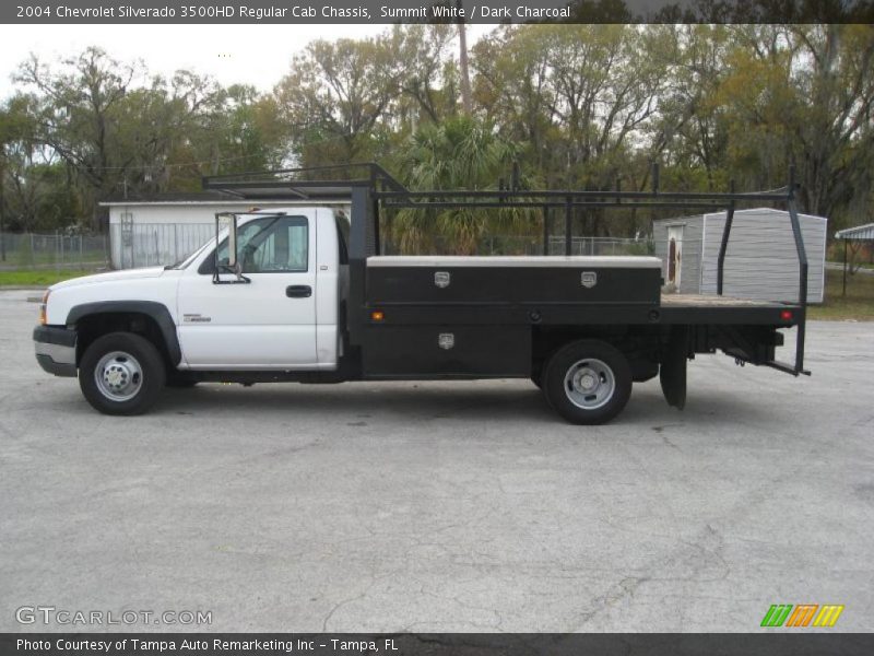 Summit White / Dark Charcoal 2004 Chevrolet Silverado 3500HD Regular Cab Chassis