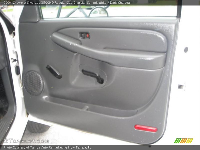 Summit White / Dark Charcoal 2004 Chevrolet Silverado 3500HD Regular Cab Chassis