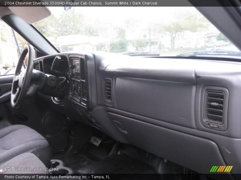 Summit White / Dark Charcoal 2004 Chevrolet Silverado 3500HD Regular Cab Chassis