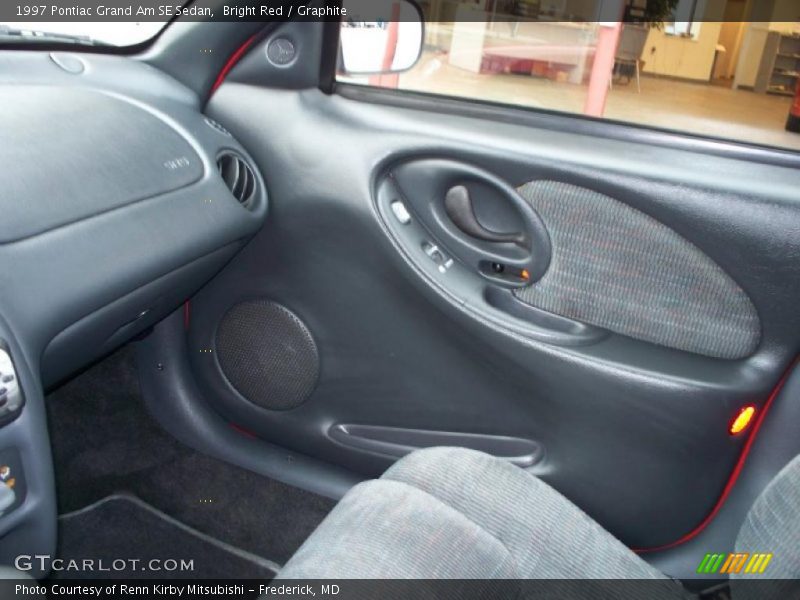 Bright Red / Graphite 1997 Pontiac Grand Am SE Sedan