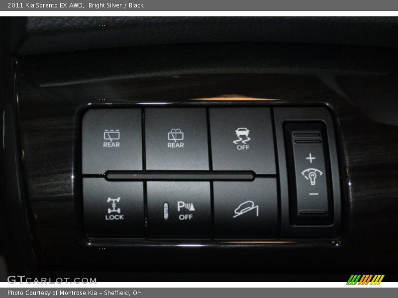 Bright Silver / Black 2011 Kia Sorento EX AWD