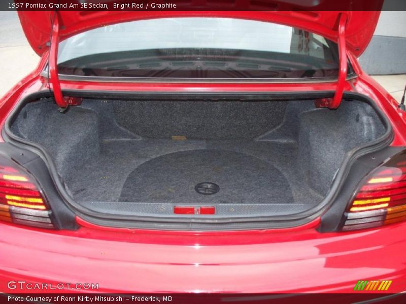 Bright Red / Graphite 1997 Pontiac Grand Am SE Sedan