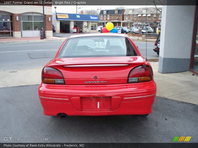 Bright Red / Graphite 1997 Pontiac Grand Am SE Sedan