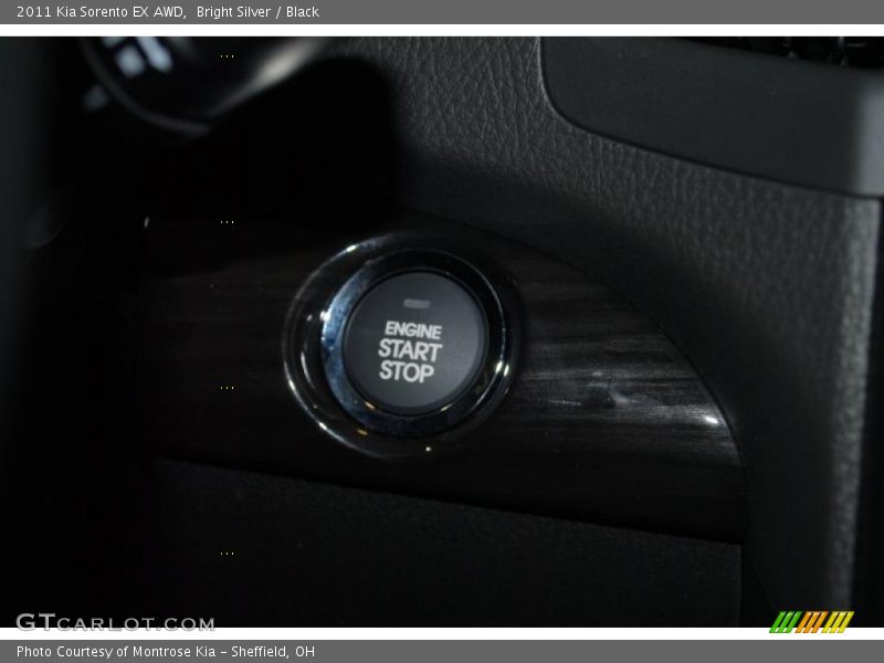 Bright Silver / Black 2011 Kia Sorento EX AWD