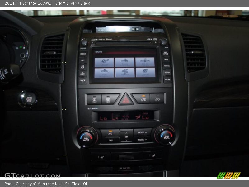 Bright Silver / Black 2011 Kia Sorento EX AWD