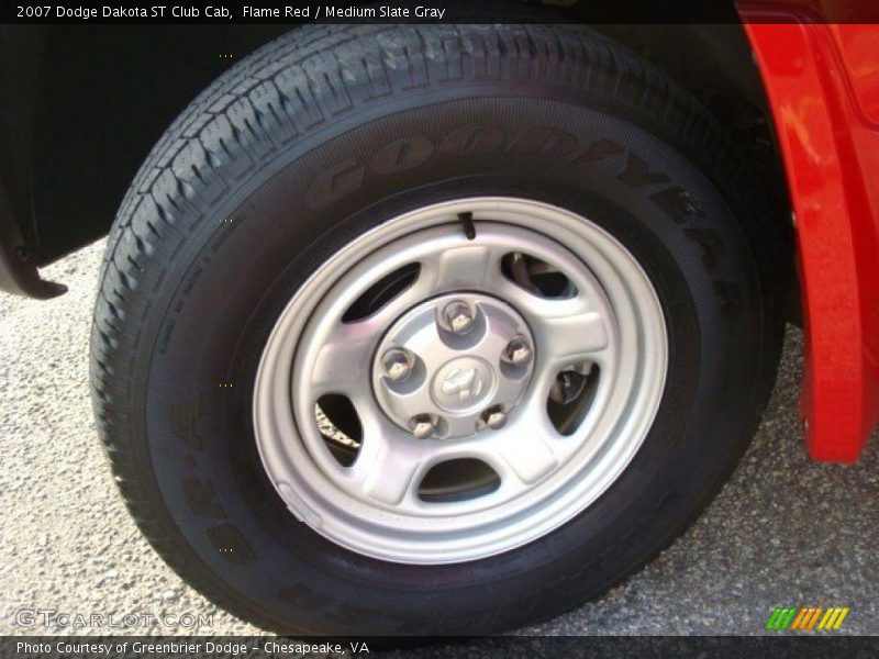 Flame Red / Medium Slate Gray 2007 Dodge Dakota ST Club Cab