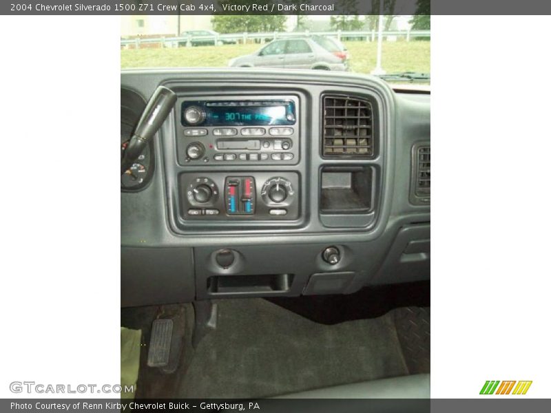 Victory Red / Dark Charcoal 2004 Chevrolet Silverado 1500 Z71 Crew Cab 4x4
