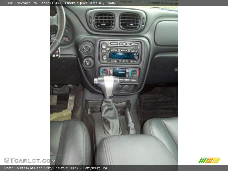 Emerald Jewel Metallic / Ebony 2006 Chevrolet TrailBlazer LT 4x4
