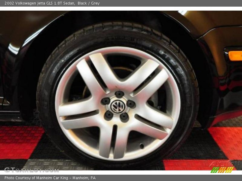 Black / Grey 2002 Volkswagen Jetta GLS 1.8T Sedan