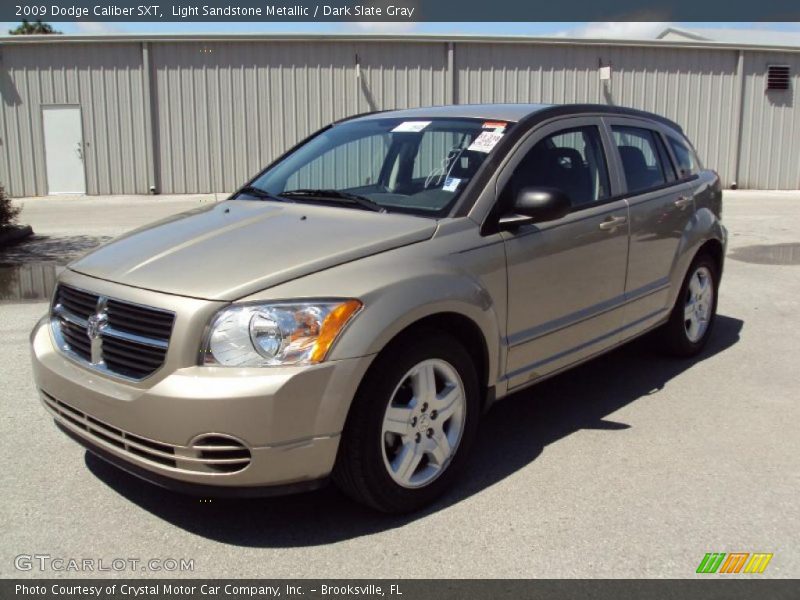 Light Sandstone Metallic / Dark Slate Gray 2009 Dodge Caliber SXT