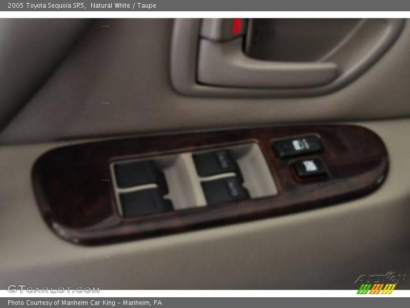 Natural White / Taupe 2005 Toyota Sequoia SR5
