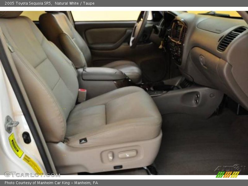 Natural White / Taupe 2005 Toyota Sequoia SR5