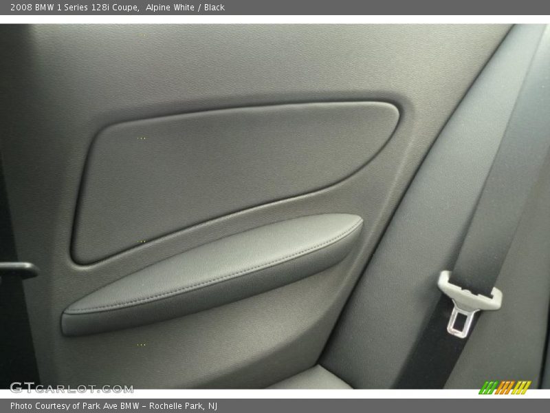 Alpine White / Black 2008 BMW 1 Series 128i Coupe