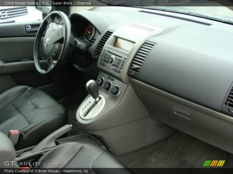 Super Black / Charcoal 2009 Nissan Sentra 2.0 SL