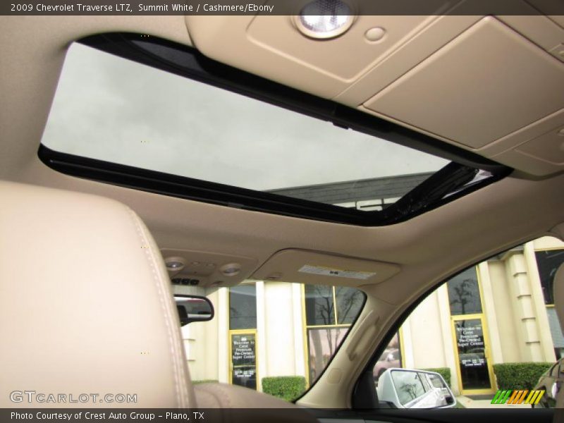 Summit White / Cashmere/Ebony 2009 Chevrolet Traverse LTZ