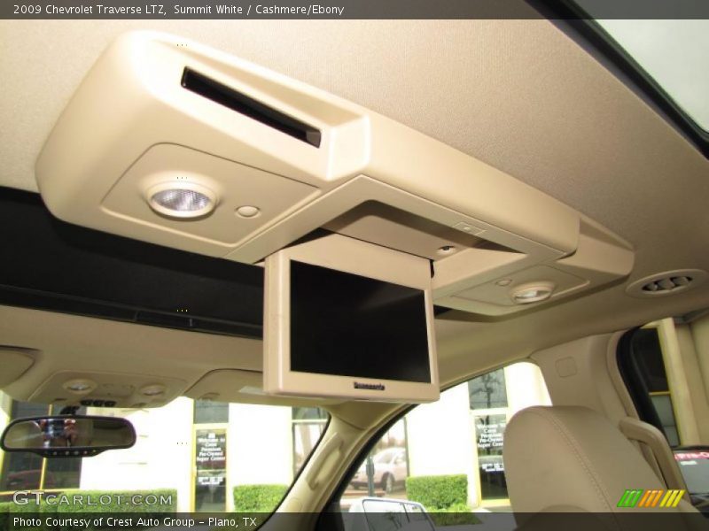 Summit White / Cashmere/Ebony 2009 Chevrolet Traverse LTZ