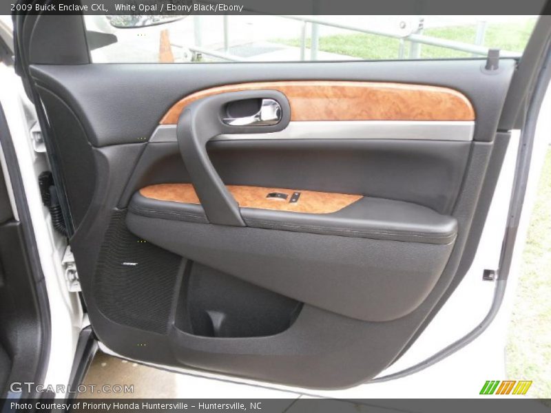 White Opal / Ebony Black/Ebony 2009 Buick Enclave CXL