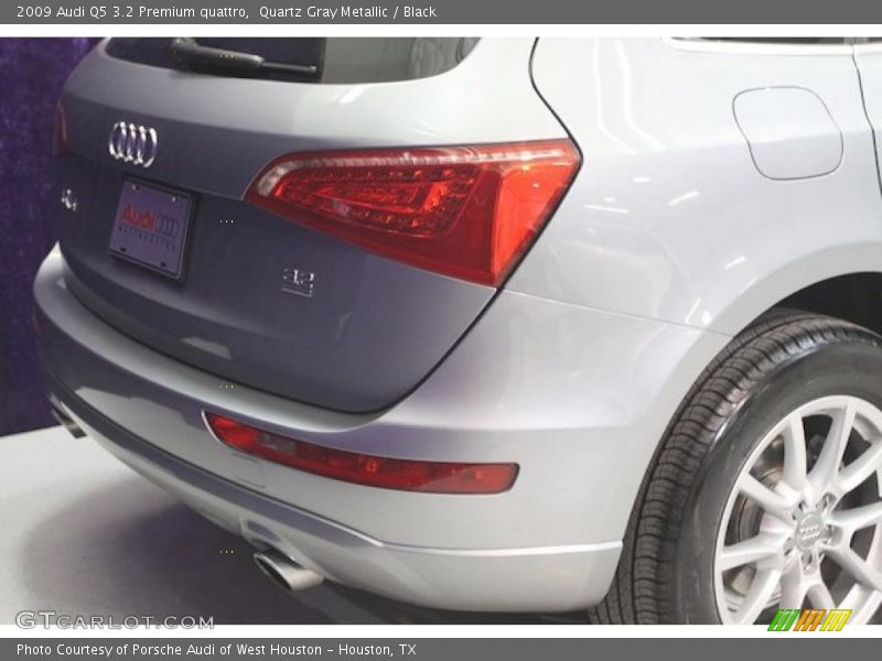Quartz Gray Metallic / Black 2009 Audi Q5 3.2 Premium quattro