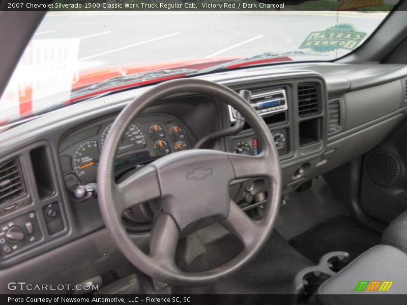 Victory Red / Dark Charcoal 2007 Chevrolet Silverado 1500 Classic Work Truck Regular Cab