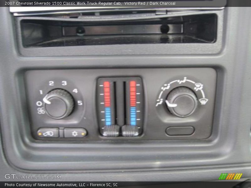 Victory Red / Dark Charcoal 2007 Chevrolet Silverado 1500 Classic Work Truck Regular Cab